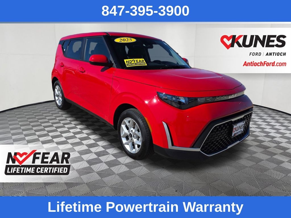 Used 2025 Kia Soul LX Hatchback