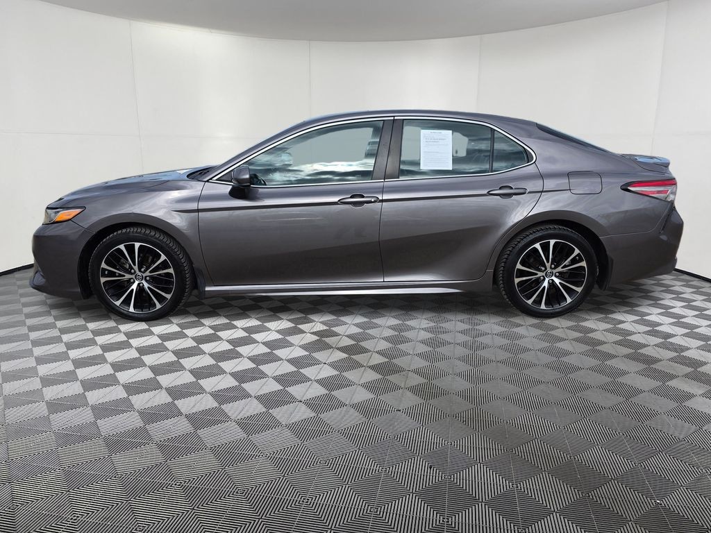 Used 2018 Toyota Camry L Sedan