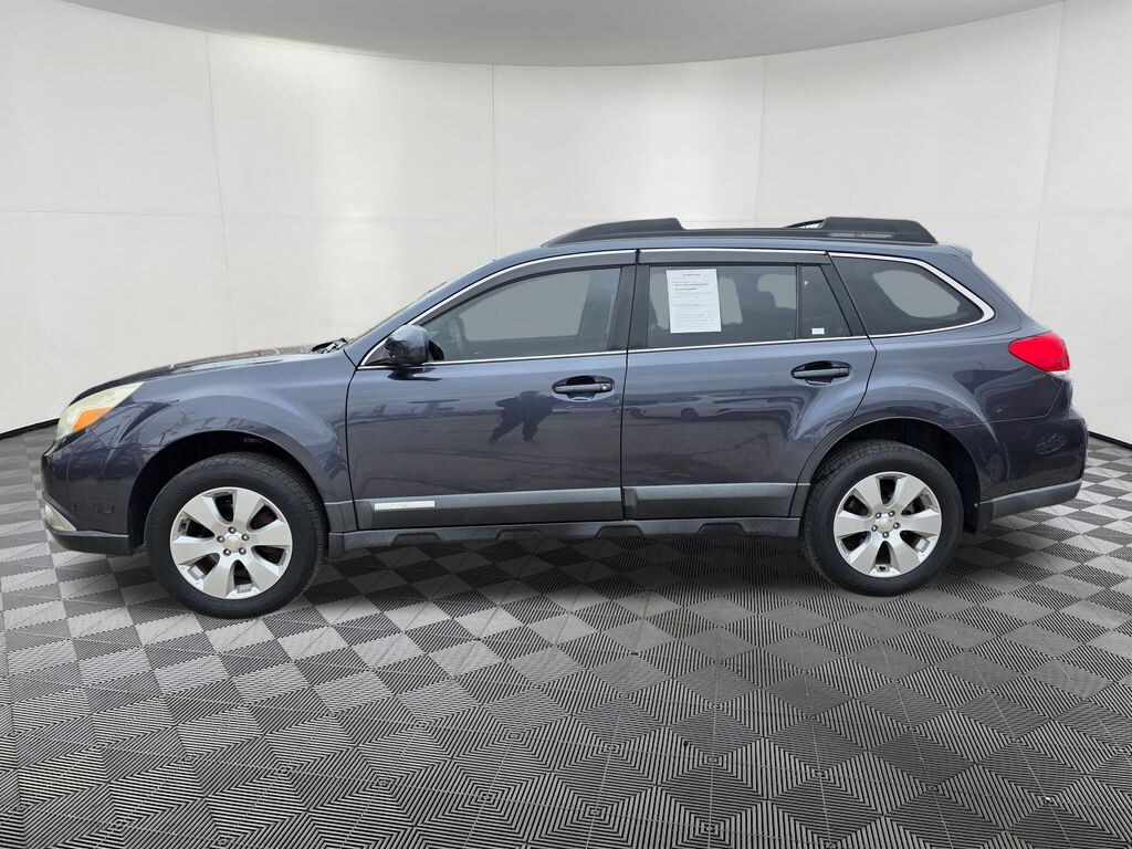 Used 2010 Subaru Outback 2.5i Premium SUV