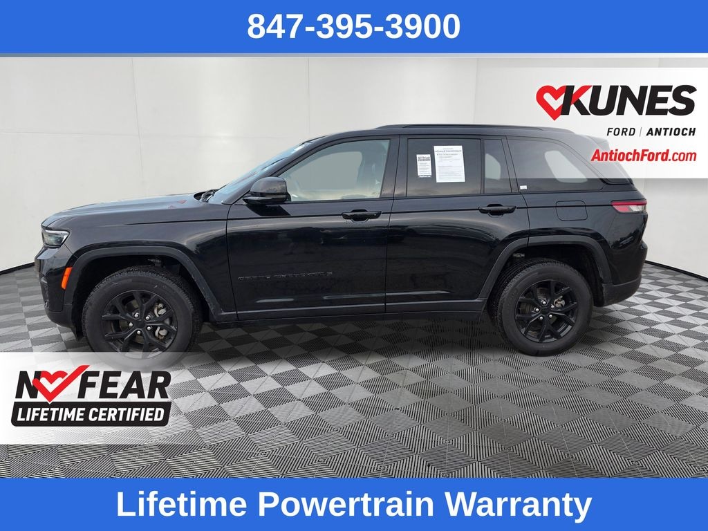 Certified 2025 Jeep Grand Cherokee Laredo SUV