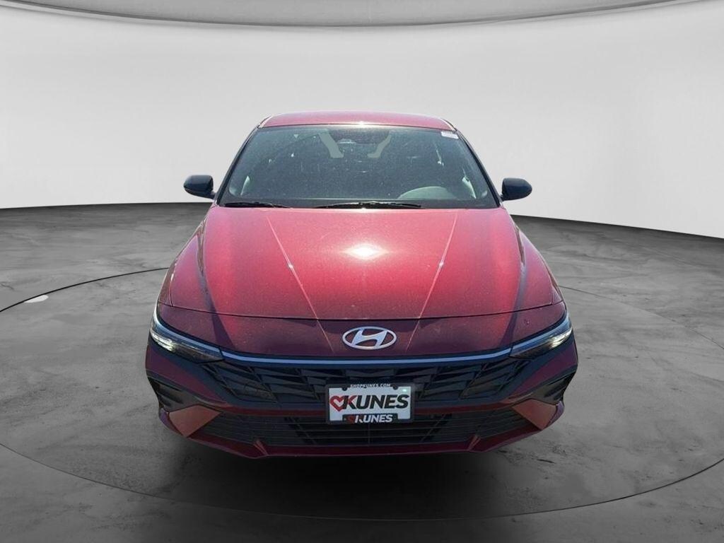 Used 2025 Hyundai Elantra Hybrid SEL Sport Sedan