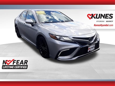 2022 Toyota Camry XSE Sedan