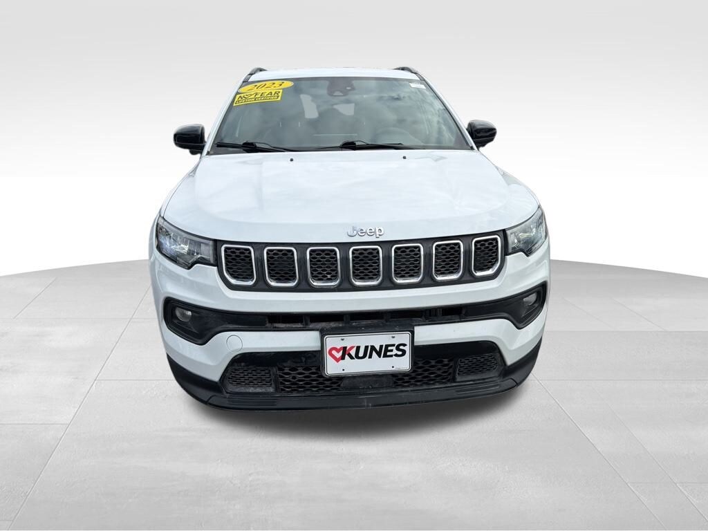 Used 2023 Jeep Compass Latitude SUV
