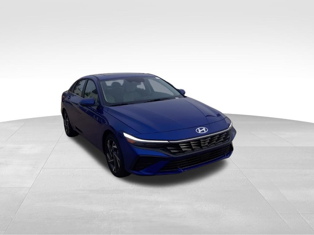 New 2025 Hyundai Elantra Hybrid Limited Sedan