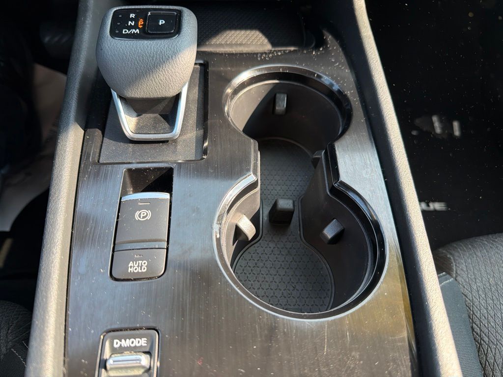 2024 Nissan Rogue SV - Photo 24