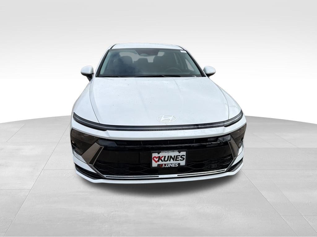 New 2026 Hyundai Sonata SEL Sport Sedan