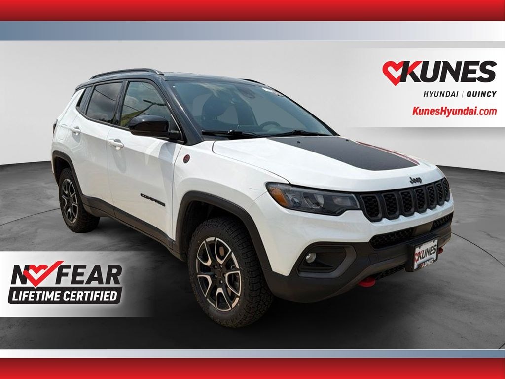 Used 2025 Jeep Compass Trailhawk SUV