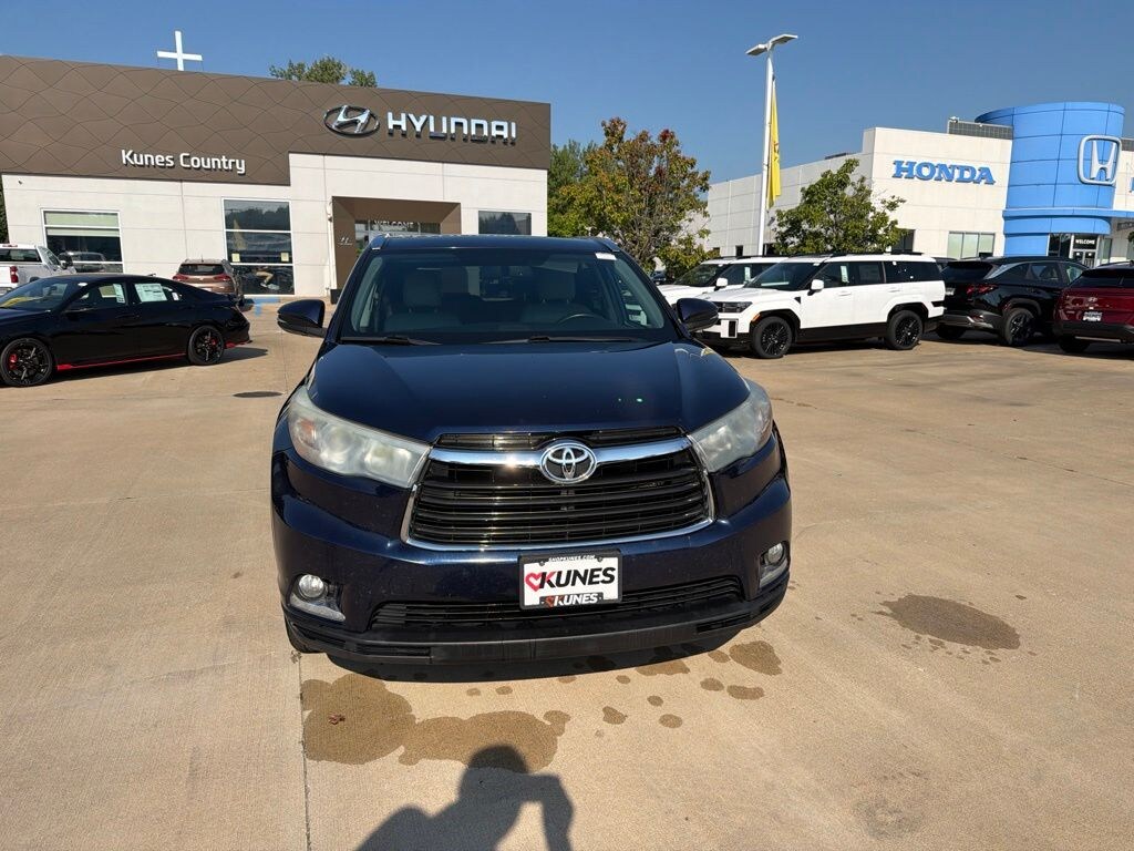 Used 2015 Toyota Highlander Limited V6 SUV