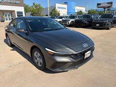 2026 Hyundai Elantra SE Sedan
