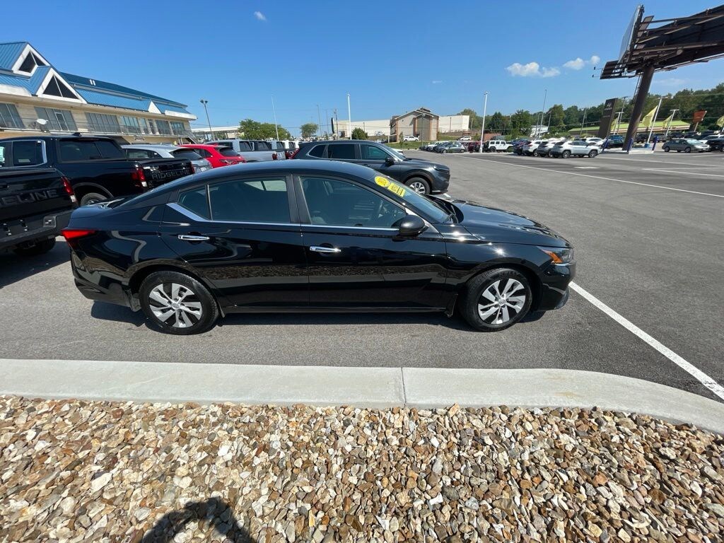 Used 2024 Nissan Altima 2.5 S Sedan