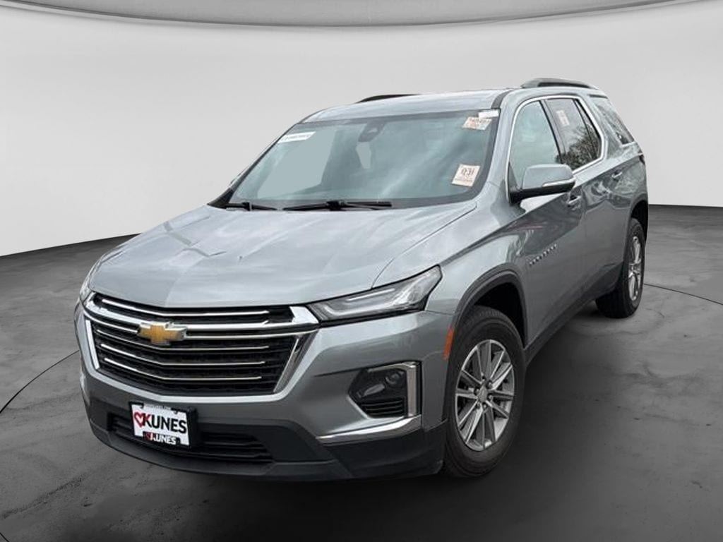 Used 2023 Chevrolet Traverse LT Cloth w/2FL SUV