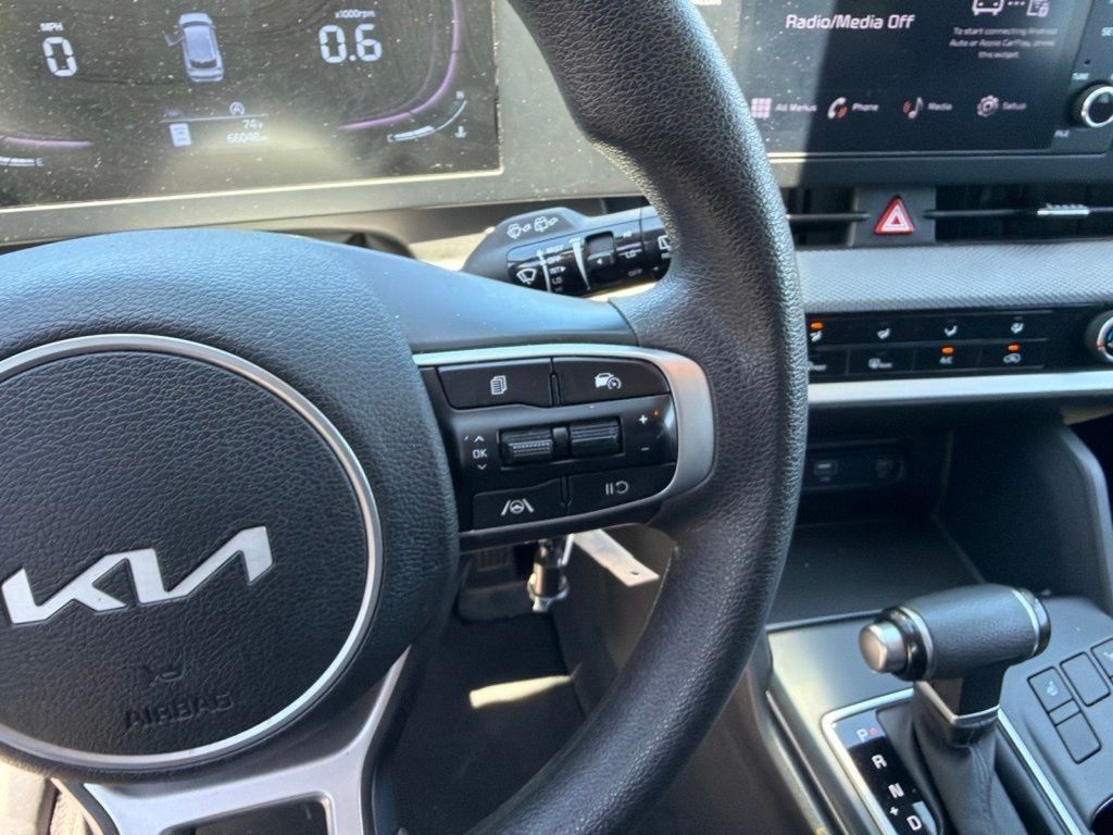 2024 Kia Sportage LX - Photo 20