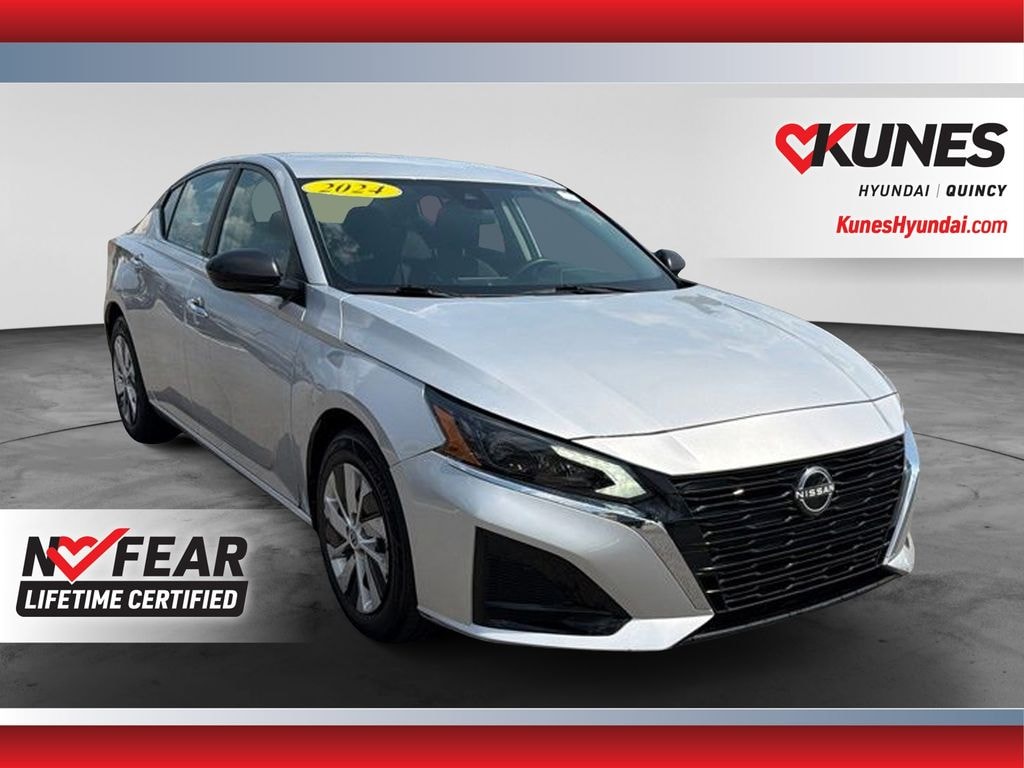 Used 2024 Nissan Altima 2.5 S Sedan