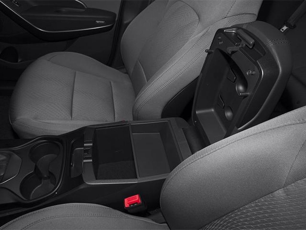 2013 Hyundai Santa Fe Sport - Photo 14