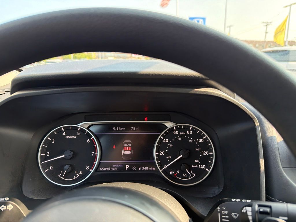 2024 Nissan Rogue SV - Photo 18