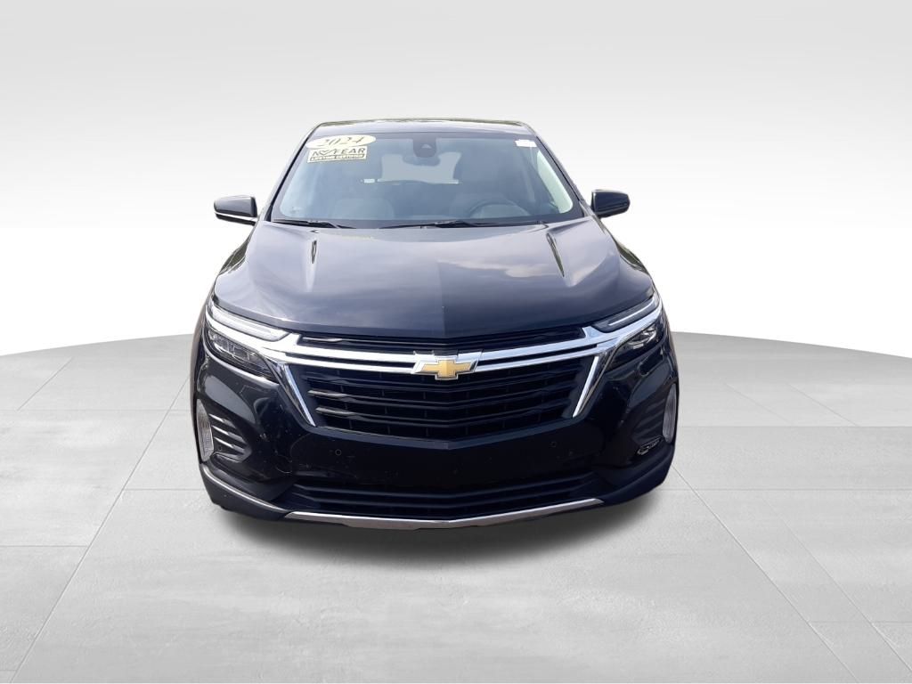 2024 Chevrolet Equinox LT photo 2