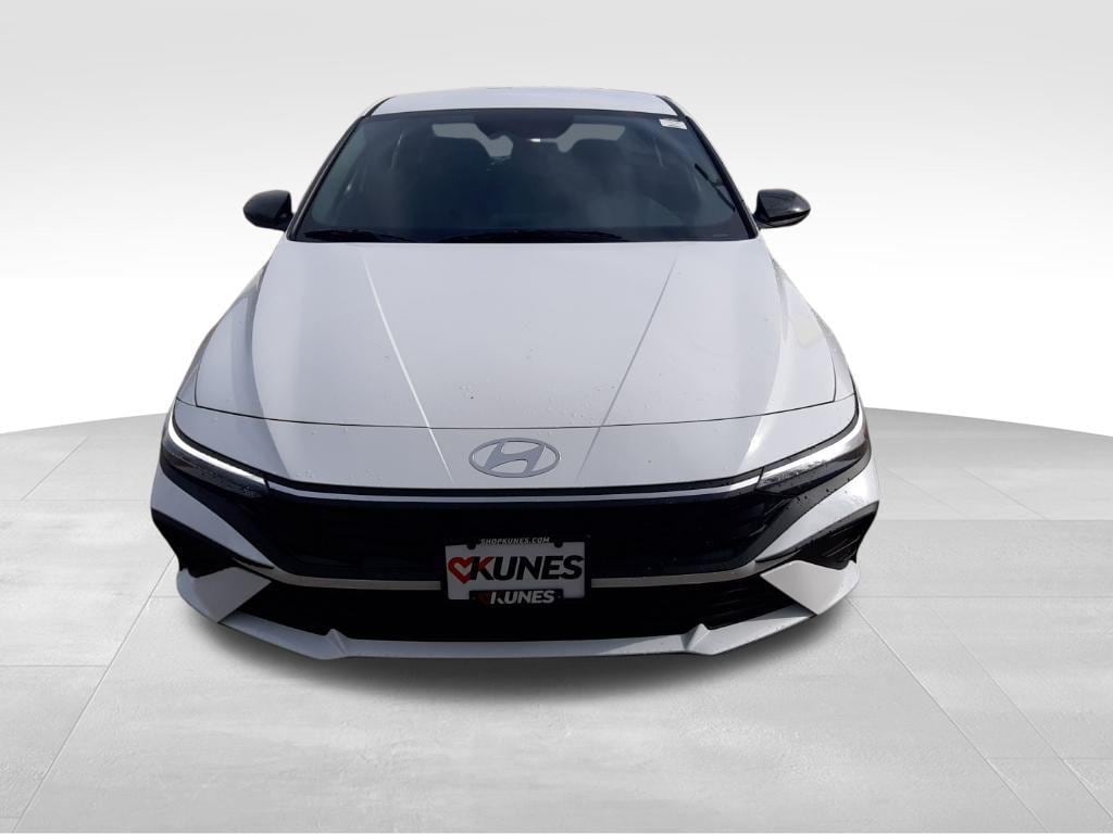 New 2026 Hyundai Elantra SEL Sport Sedan