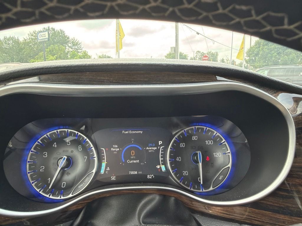 2024 Chrysler Pacifica Limited - Photo 25