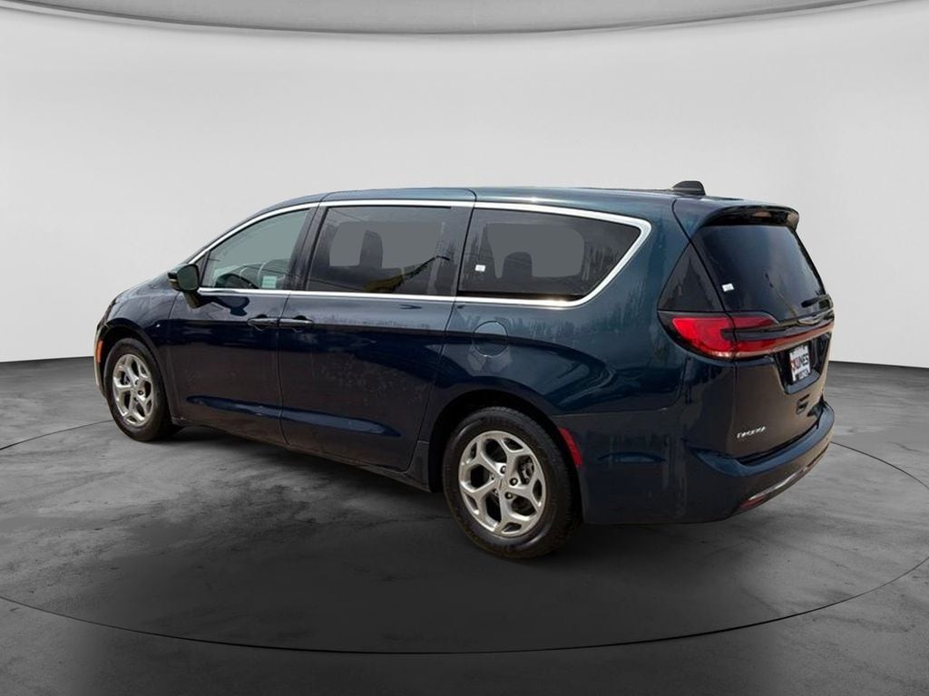 2024 Chrysler Pacifica Limited - Photo 8