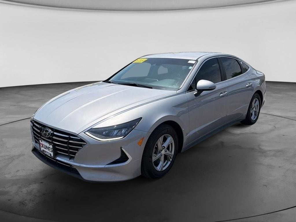Used 2023 Hyundai Sonata SE Sedan