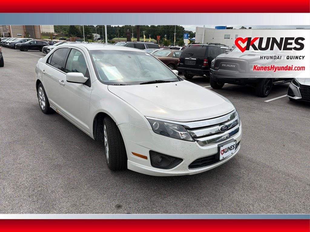Used 2011 Ford Fusion SE Sedan