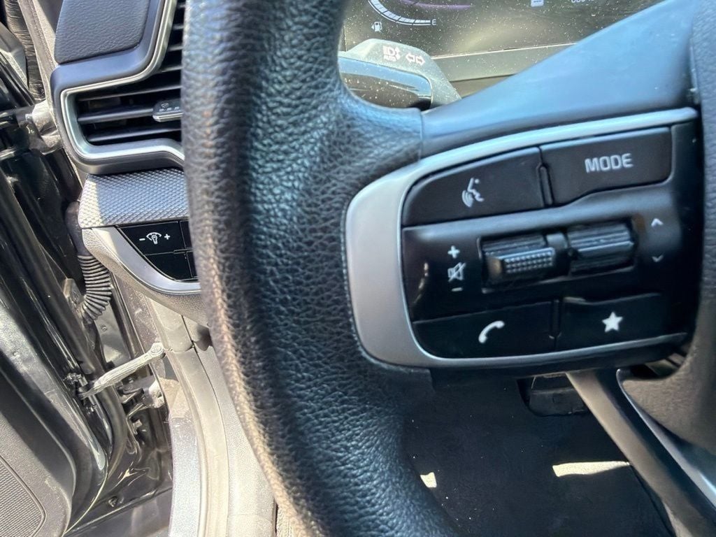 2024 Kia Sportage LX - Photo 19