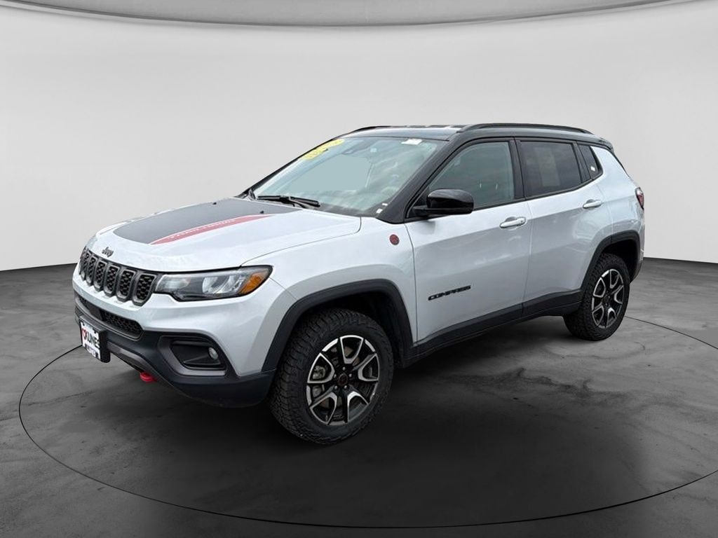 Used 2025 Jeep Compass Trailhawk SUV