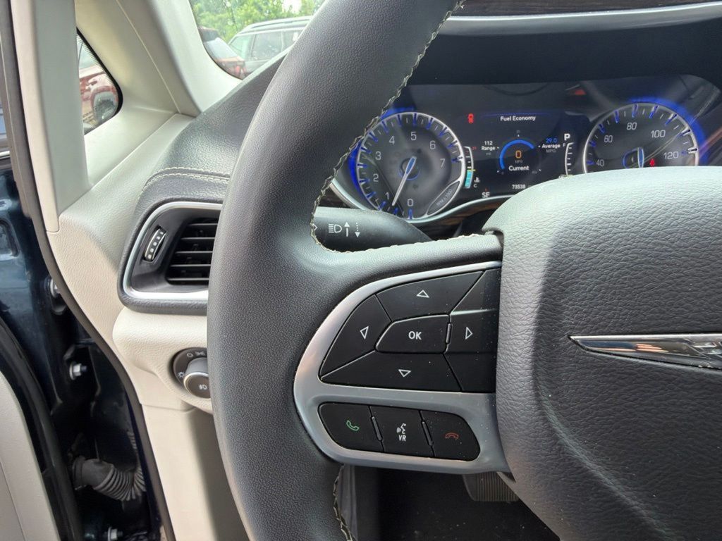 2024 Chrysler Pacifica Limited - Photo 22