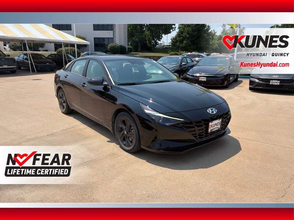 Used 2023 Hyundai Elantra SEL Sedan