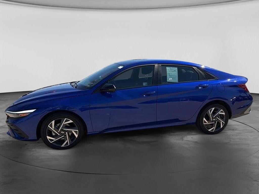 Used 2025 Hyundai Elantra Hybrid SEL Sport Sedan