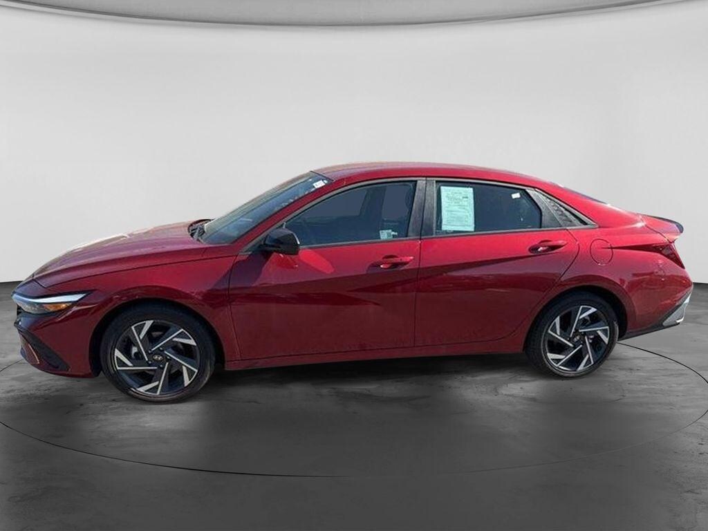 Used 2025 Hyundai Elantra Hybrid SEL Sport Sedan