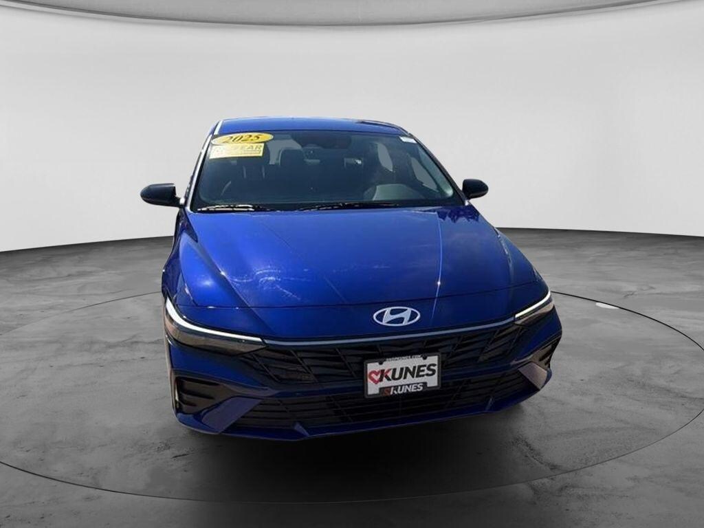 Used 2025 Hyundai Elantra Hybrid SEL Sport Sedan