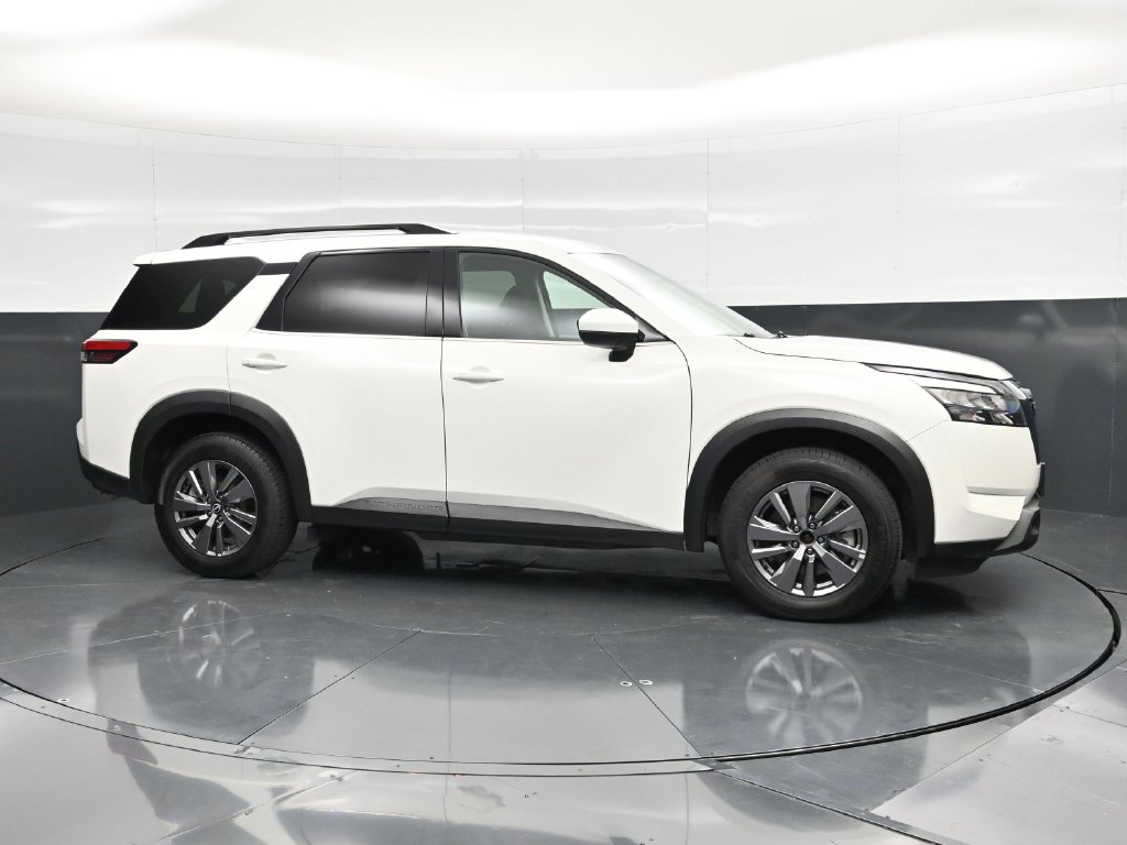 Certified 2025 Nissan Pathfinder SV SUV