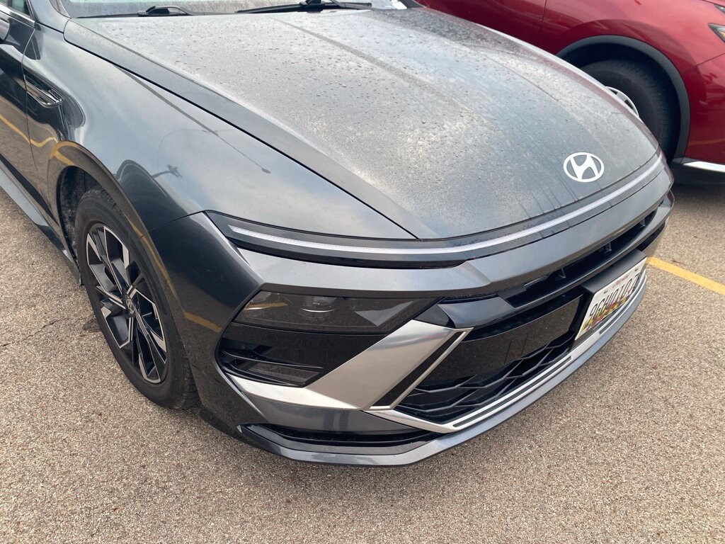 Used 2025 Hyundai Sonata SEL Sedan