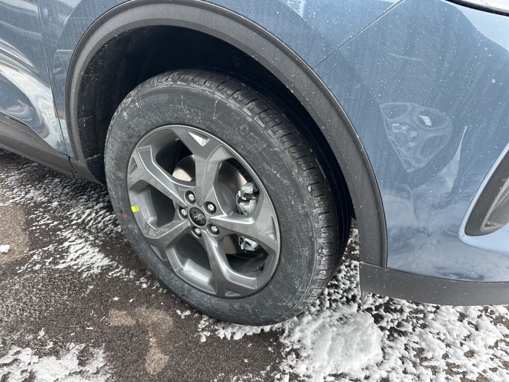 New 2026 Ford Escape ST-Line SUV