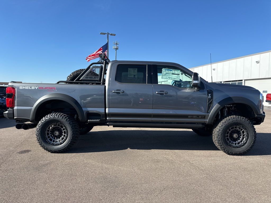 2024 Ford F-250 photo 3