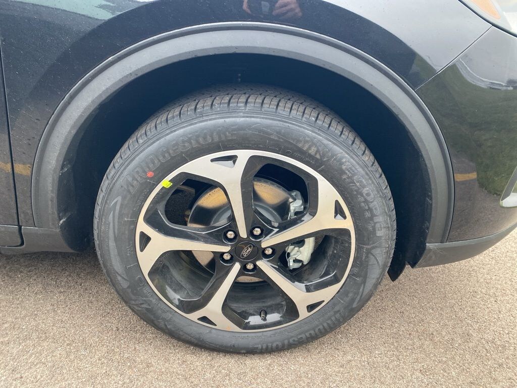 New 2026 Ford Escape ST-Line Select SUV