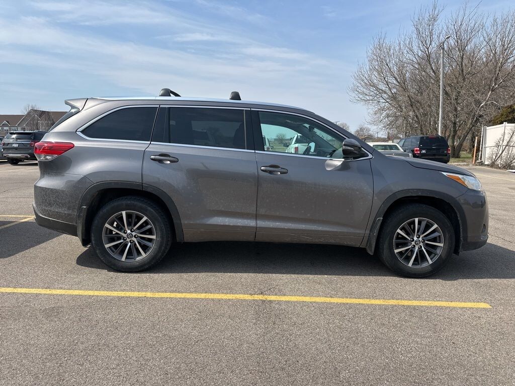 Used 2018 Toyota Highlander SUV