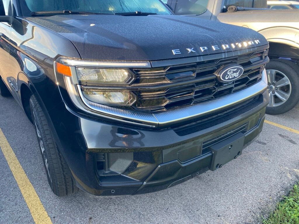 New 2027 Ford Expedition Platinum SUV