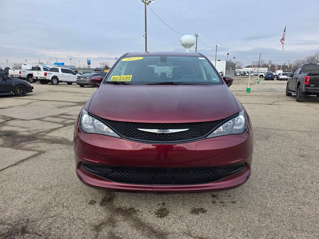 Certified 2022 Chrysler Voyager LX Minivan/Van