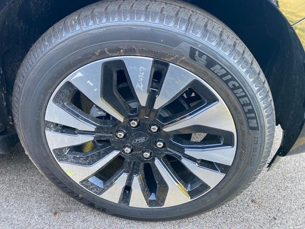New 2027 Ford Expedition Platinum SUV