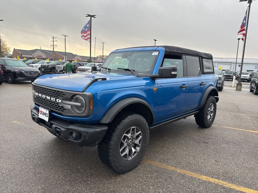 Used 2023 Ford Bronco Badlands SUV