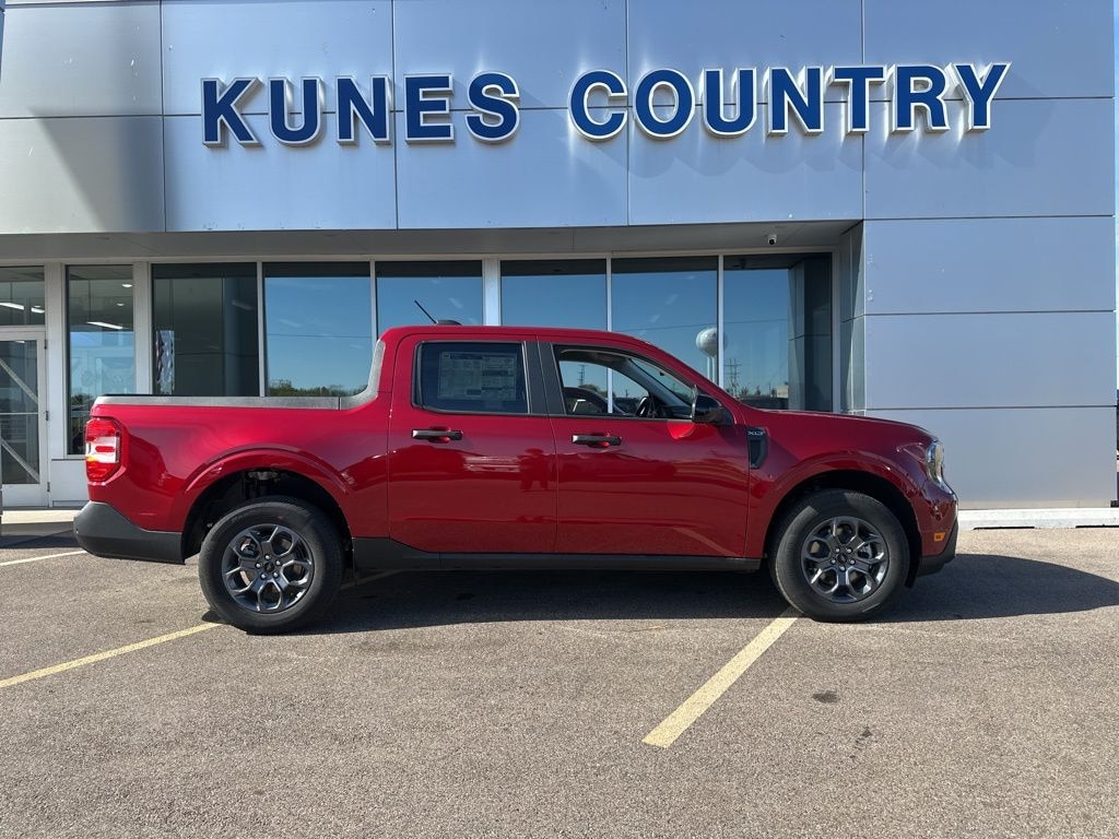New 2025 Ford Maverick XLT Truck SuperCrew