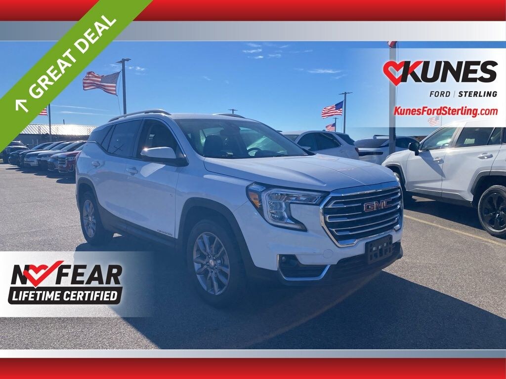 Used 2024 GMC Terrain SLT SUV