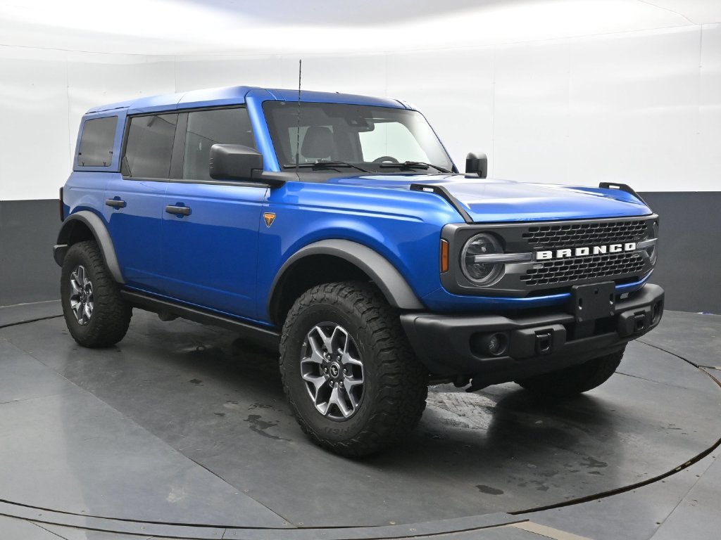 Certified 2025 Ford Bronco Badlands SUV