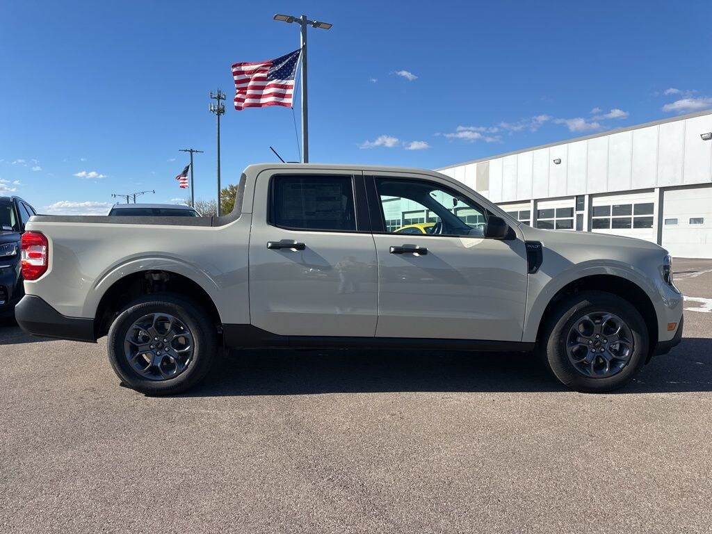 New 2025 Ford Maverick XLT Truck SuperCrew