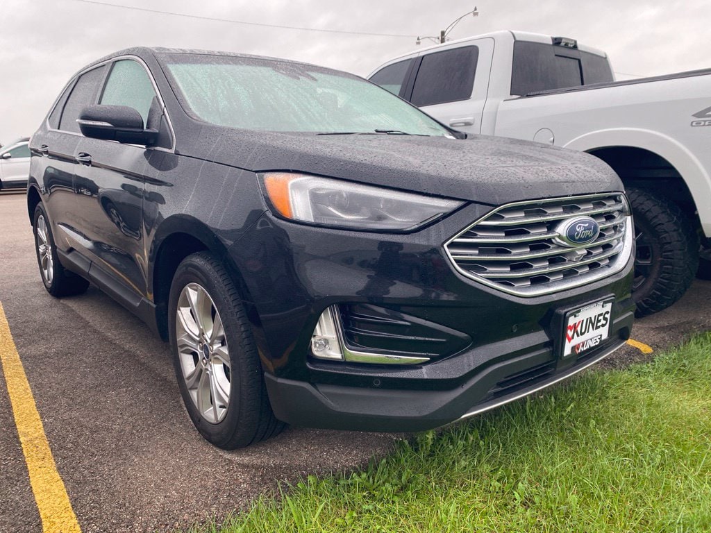 Used 2022 Ford Edge Titanium SUV