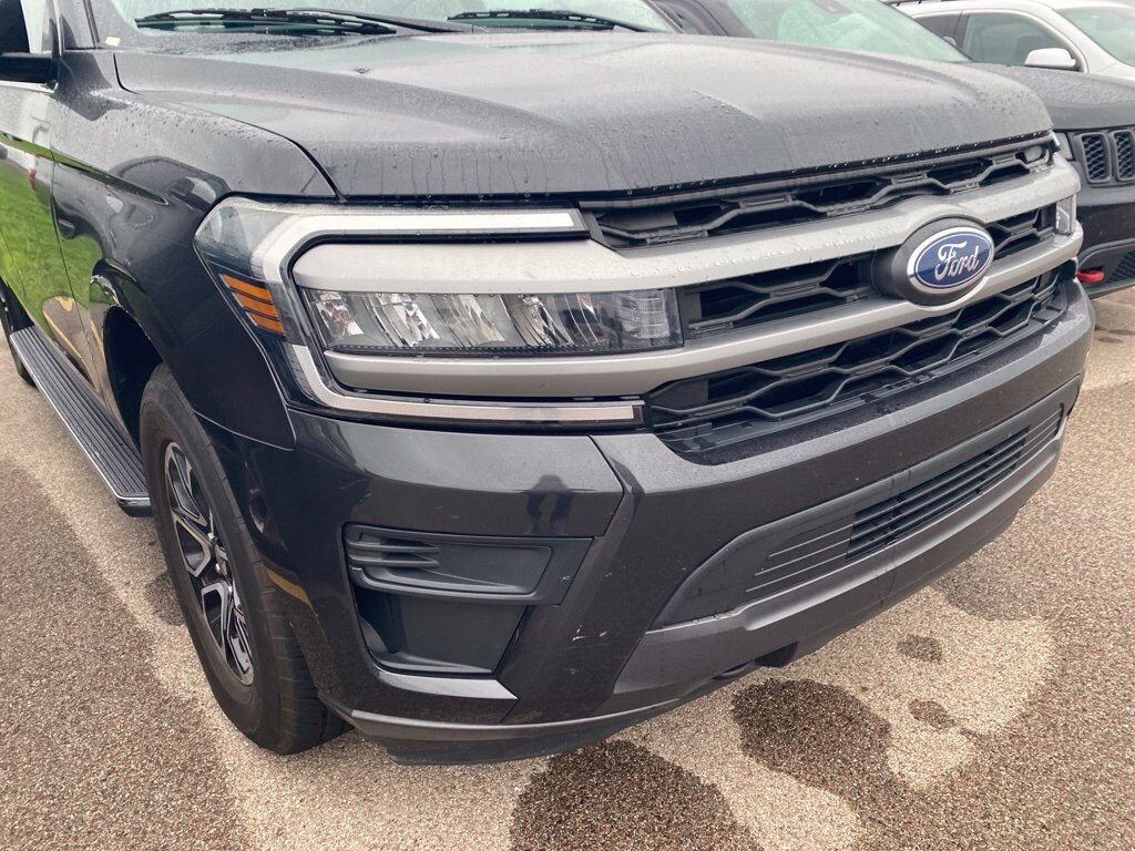 Used 2023 Ford Expedition XLT SUV