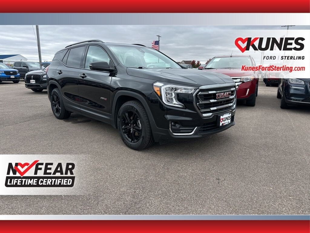Used 2022 GMC Terrain AT4 SUV