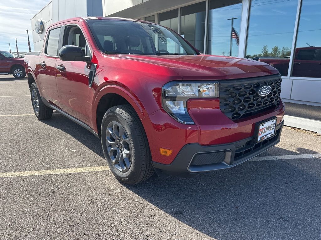 New 2025 Ford Maverick XLT Truck SuperCrew